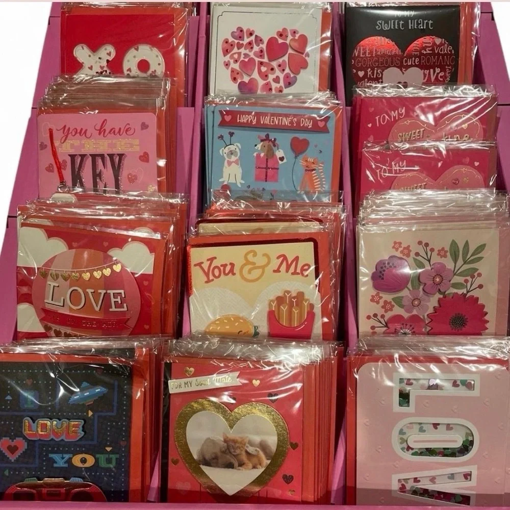 Lot of 100 Valentine’s Day Cards NEW SEALED w/envelope and gold seal sticker!